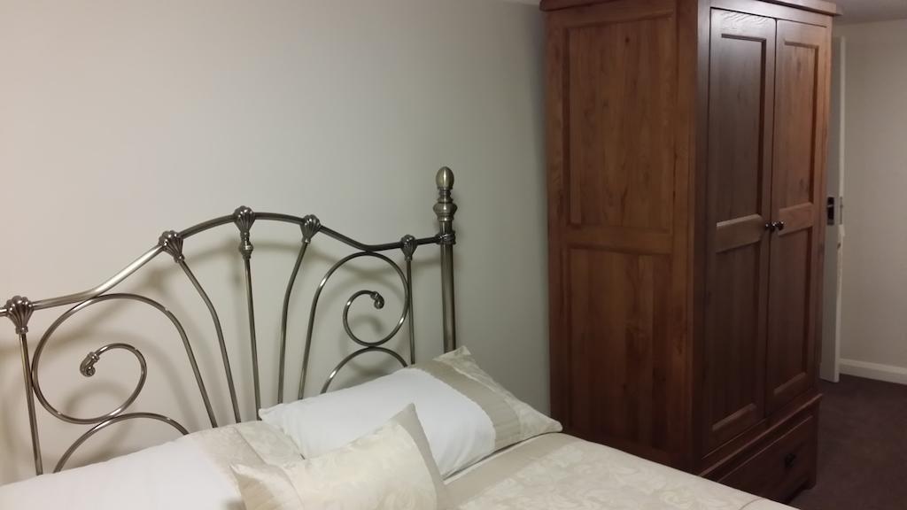 Roosecote Guest House バロー・イン・ファーネス 部屋 写真